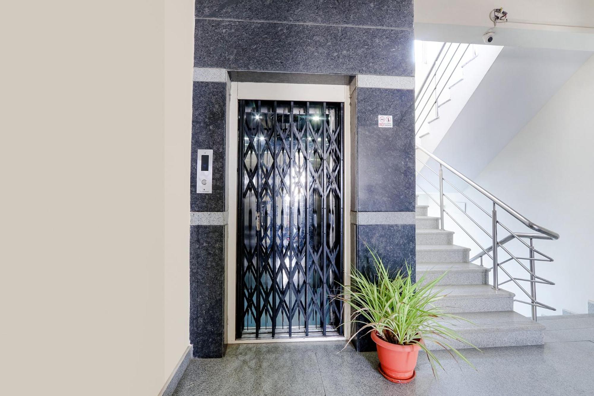 Fabhotel Namaha Suites - Nr Hyderabad International Airport, Shamshabad Экстерьер фото